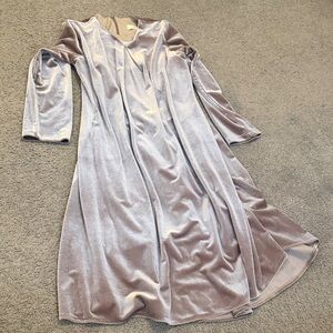 Alisa’s size 10 girls Long Sleeve cream velvet Dress